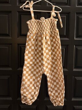 Kid 2T Siix mustard and white check romper